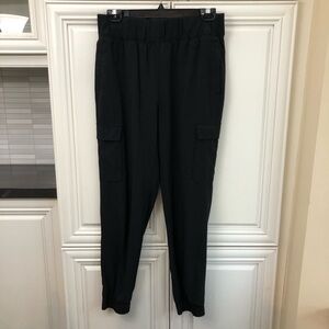 GAPFIT ladies lightweight cargo joggers
